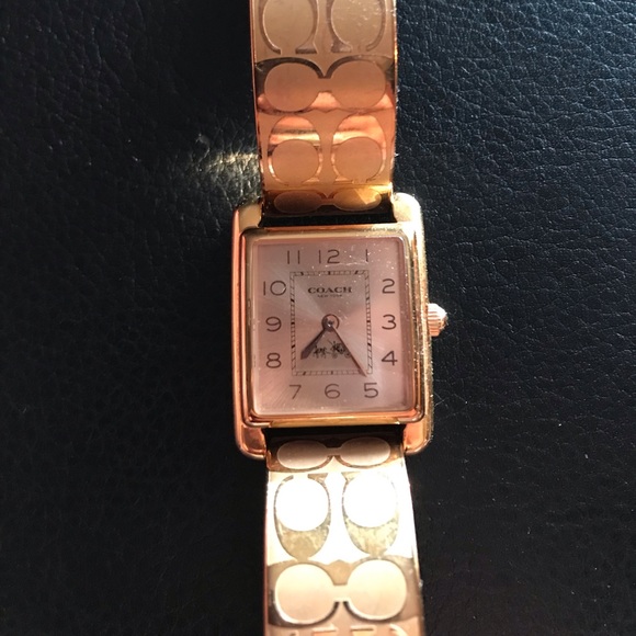 COACH Rose Gold Watch - Picture 5 of 5